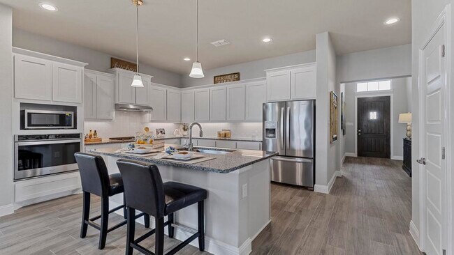 11725 Canopy Trail unit 36199283, Justin, TX 76247 - photo 4