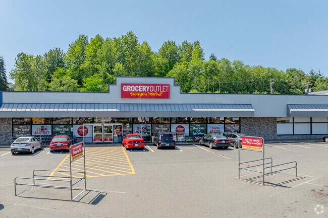 Affordable everyday prices at the Grocery Outlet in Silverdale WA.