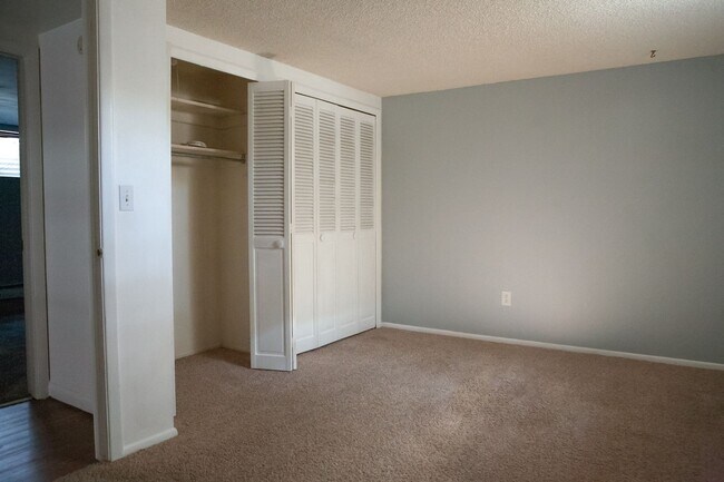 1685 S Kenton Way, Aurora, CO 80012 - photo 5