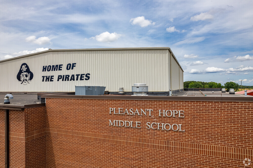 The Pleasant Hope Middle School mascot is the Pirates.