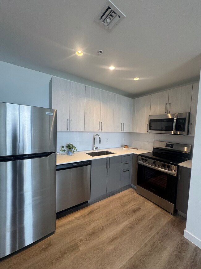 Vizcayne unit 2259, Miami, FL 33132 - photo 3