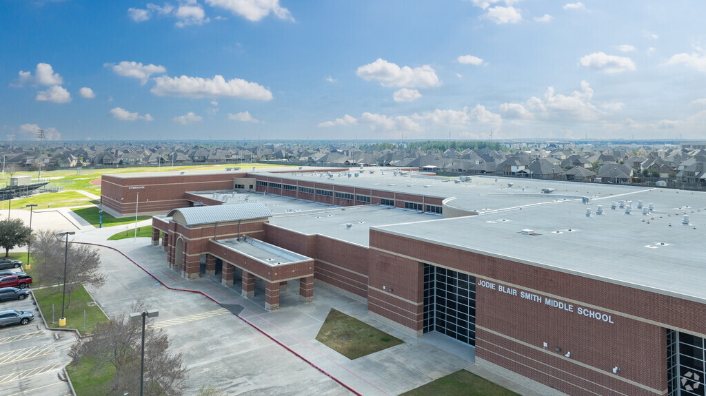 Explore the doorway to learning at Smith Middle School.