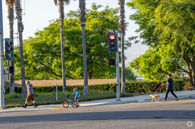 Many families enjoy going for walks around the El Rio West neighborhood.