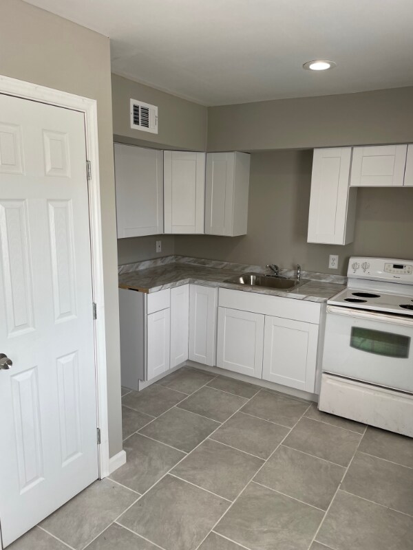 1825 Bayou Rd, La Marque, TX 77568