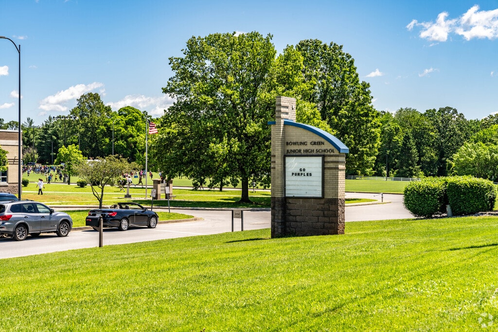 Bowling Green Junior High School