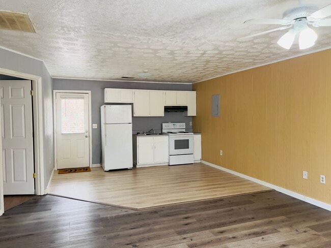 107 Timberlane St unit Duplex 3, Homer, GA 30547 - photo 6