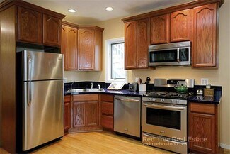 7 Iroquois St Unit 2, Boston, MA 02120