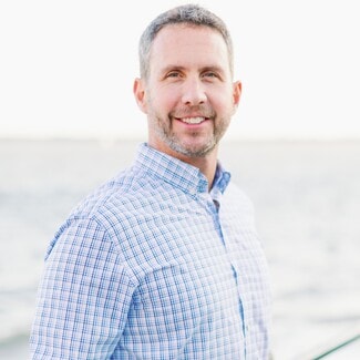 Derek Stiefel