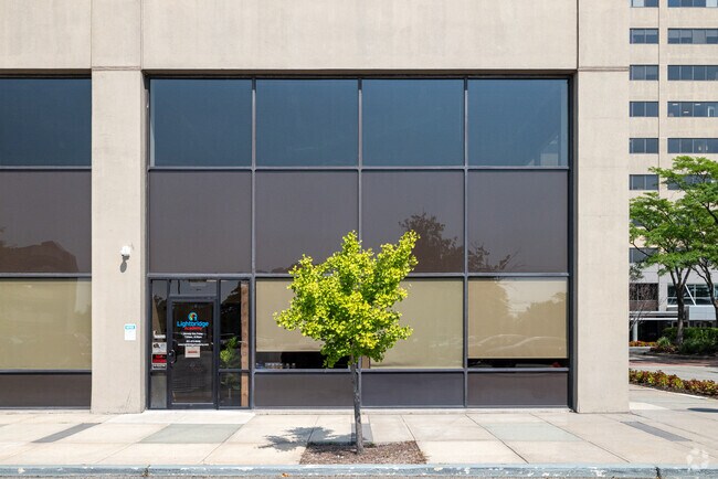 The Meadows School is located on Borough Street.