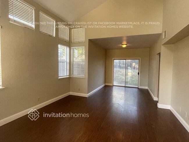 8329 Oakenshield Cir, Antelope, CA 95843 - photo 3