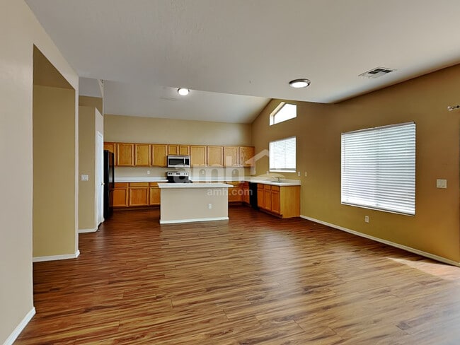 12737 W Boca Raton Rd, El Mirage, AZ 85335 - photo 6