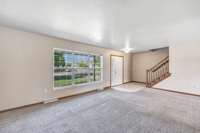 156 Cavil Way, de Pere, WI 54115 - photo 6