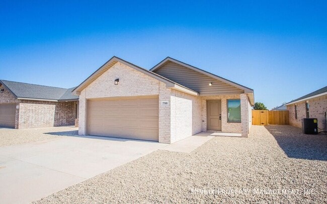 7709 Date Ave, Lubbock, TX 79404 - photo 5