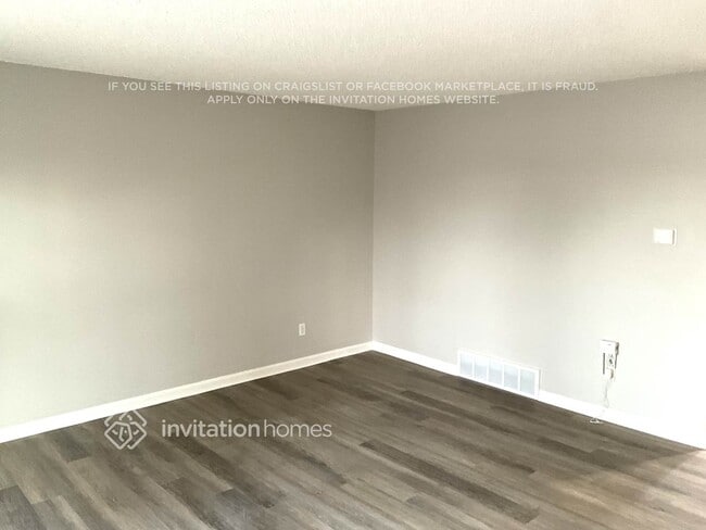 17964 E Utah Place, Aurora, CO 80017 - photo 2