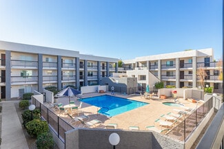 7494 E Earll Dr, Scottsdale, AZ 85251