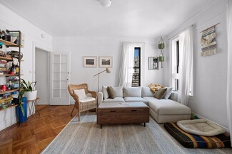 174 15th St Unit 4, Brooklyn, NY 11215