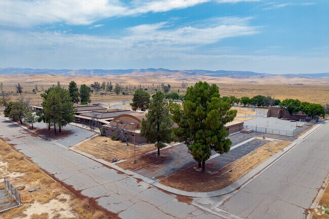 The courses at Belridge Elementary encourage critical thinking and creatviity.