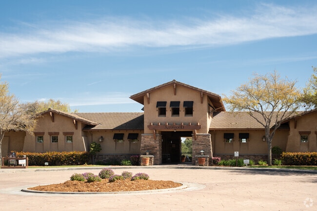 Arrowood Golf Course has an eighteen hole green for the residents of South Morro Hills.