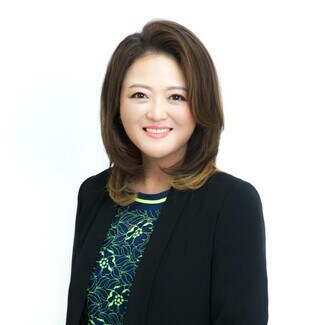 Esther Kang
