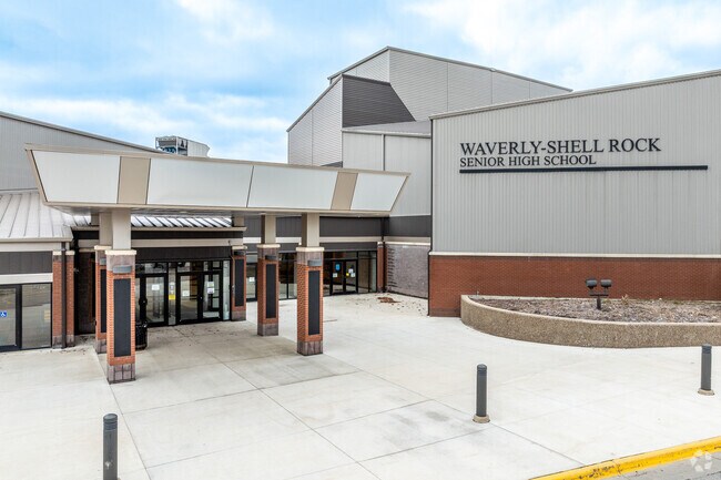 Waverly-Shell Rock High School serves around 800 students in grades 9-12.