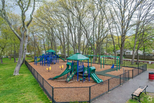 Paul Park playground overview in Ashcroft.