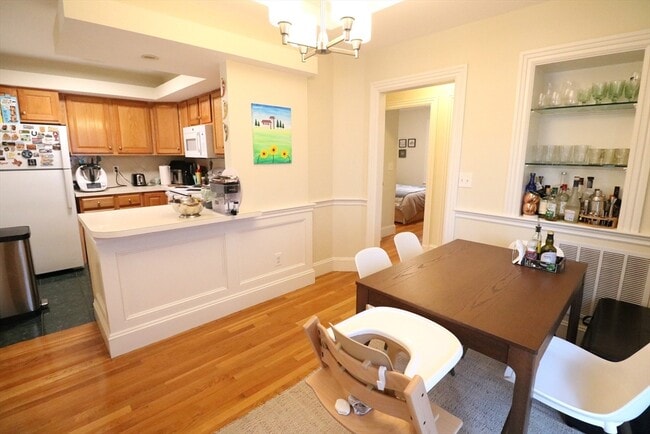 173 Pleasant St unit 1, Cambridge, MA 02139 - photo 4