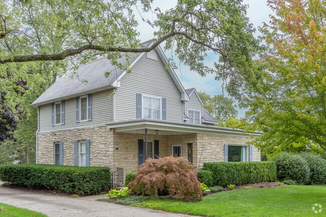 A pretty modern traditional home style that is so popular in the McHenry neighborhood.