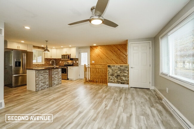 854 Monaca Rd, Monaca, PA 15061 - photo 4