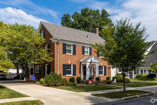 Mansion Park is where you can find Foursquare homes that meet your needs in Altoona.