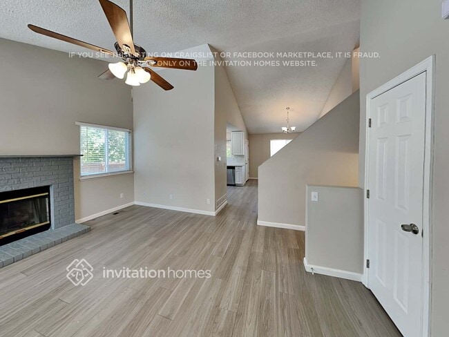 4107 S Lewiston Cir, Aurora, CO 80013 - photo 4