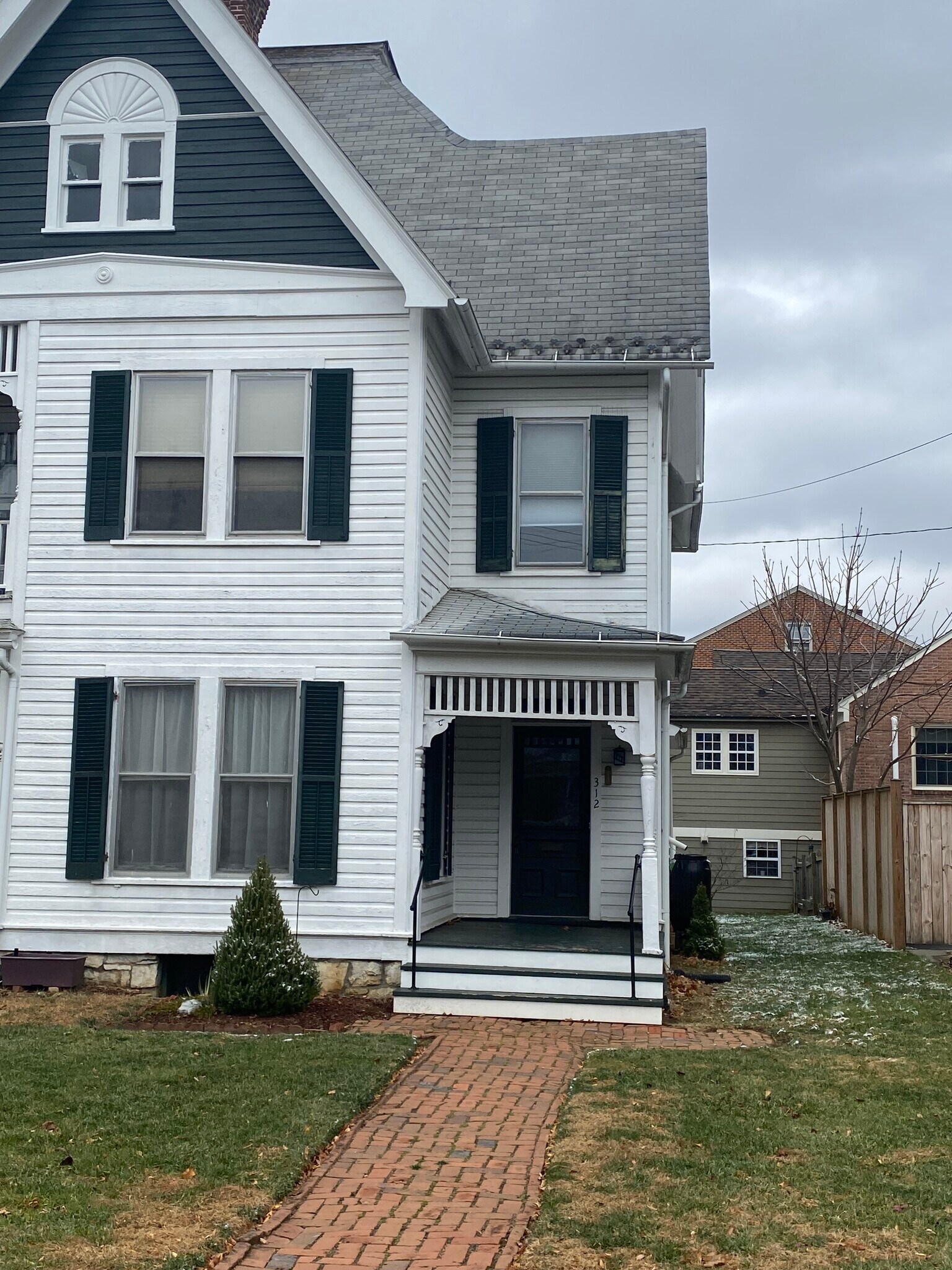 312 Amherst St, Winchester, VA 22601 - photo 1