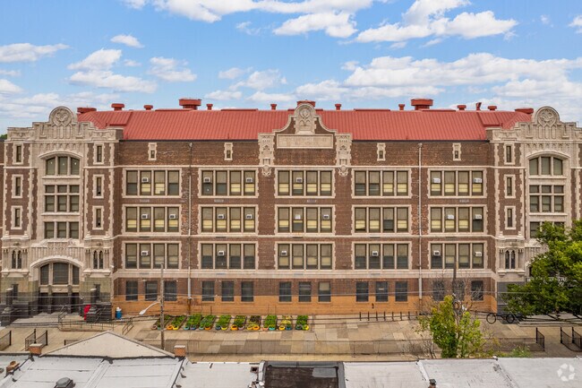 Furness Horace High School provides education for 741 students grades 9-12.