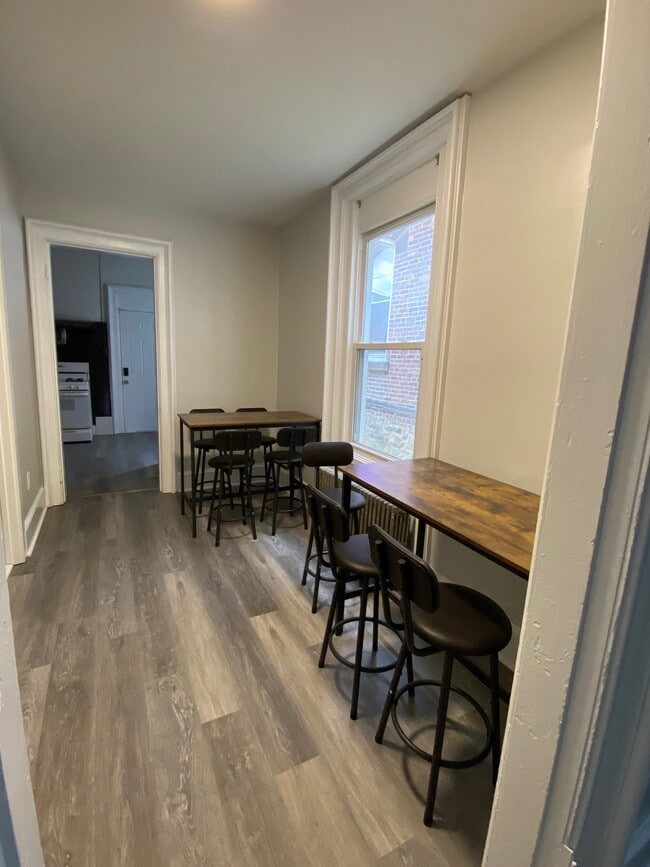 469 Montclair Ave unit 469 Montclair Avenue, Bethlehem, PA 18015 - photo 5