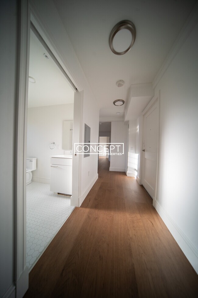 1208 Massachusetts Ave unit 11-2, Cambridge, MA 02138 - photo 5