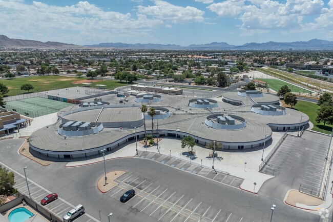 Dell H Robison Middle School is a public school located in Las Vegas, NV.