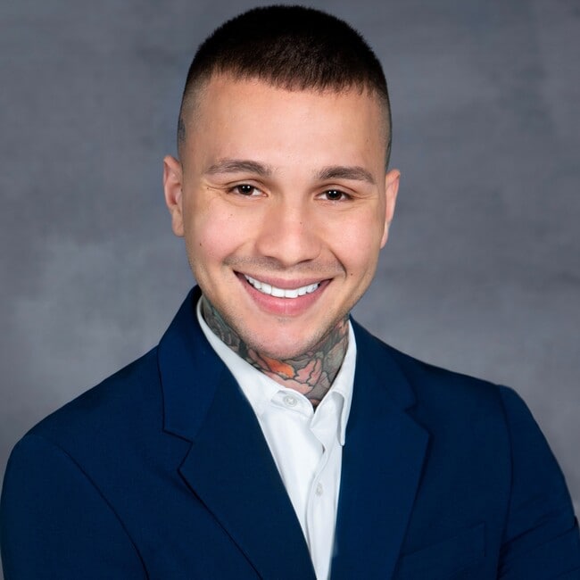 Agent Photo