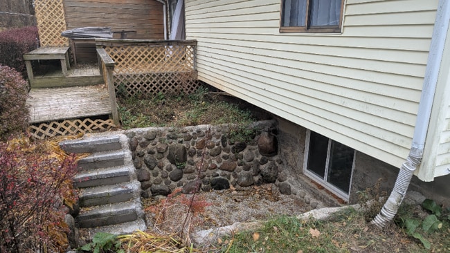 538 4 Mile Rd NW, Comstock Park, MI 49321 - photo 3