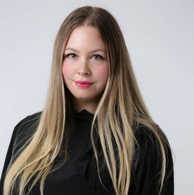 Agent Photo