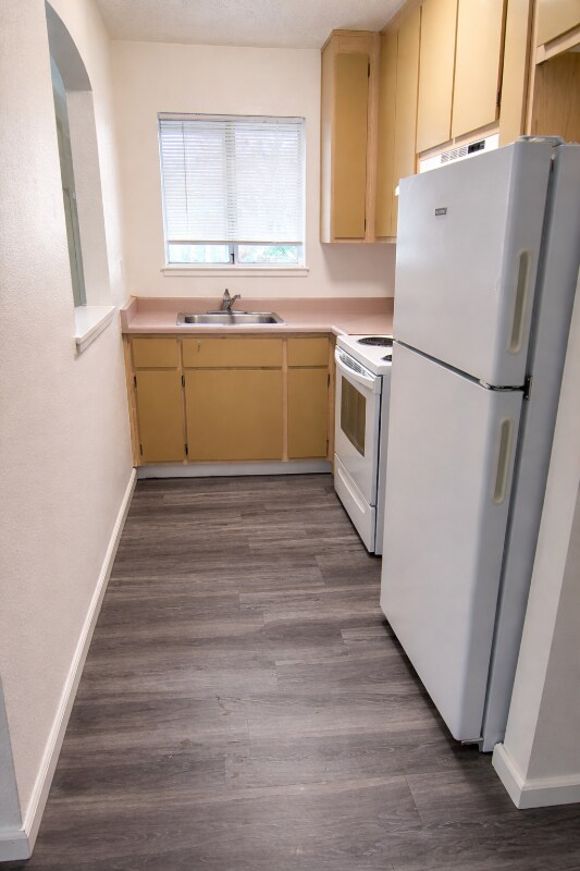 6667 Blue Heron Dr unit B, Upper Lake, CA 95485 - photo 4