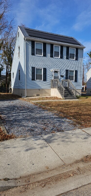 17 Ward St, Salem, NJ 08079