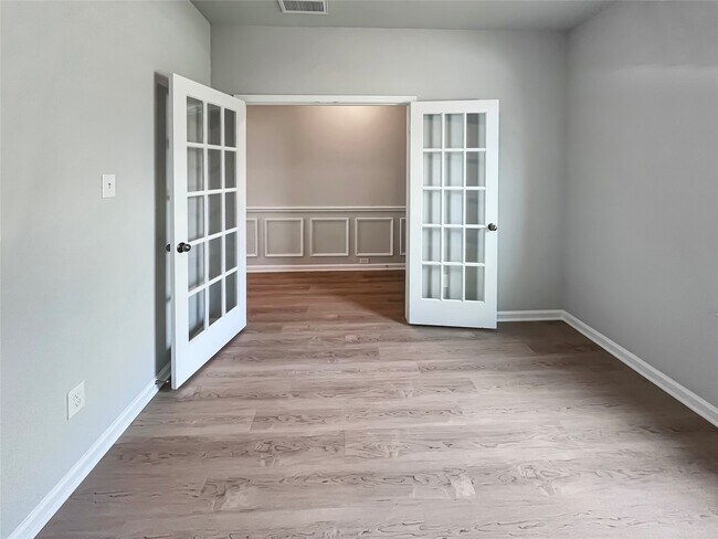 1614 River Scene Trail, Dayton, TX 77406 - photo 4