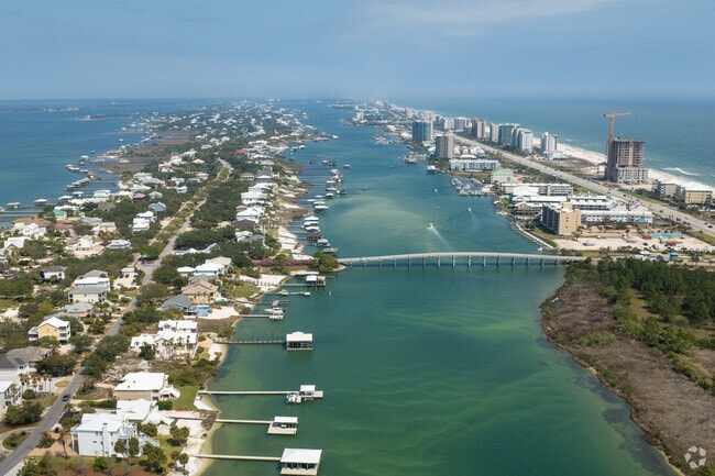 Ono Island Way is the only road onto Ono Island and a stop at the guard shack is necessary.