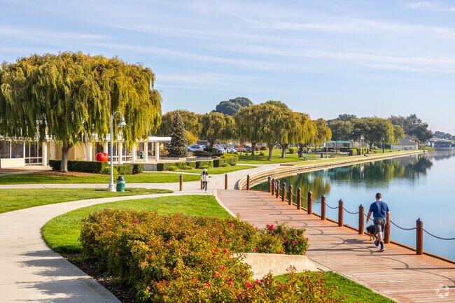 Leo J Ryan Memorial Park is adjacent to a recreation center.