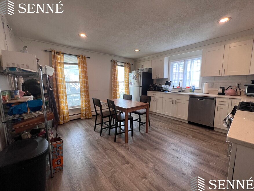 106 Columbia St unit 1, Cambridge, MA 02139 - photo 1