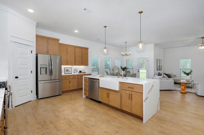 3703 N Wiley Dr, Siloam Springs, AR 72761 - photo 7