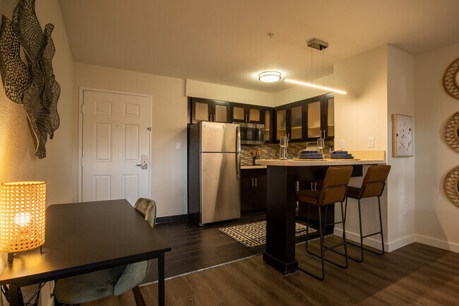 Perla 249 (New), Houston, TX 77070 - photo 4