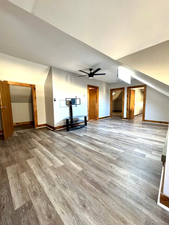 59 Bartlett Ave unit 5, Pittsfield, MA 01201 - photo 5