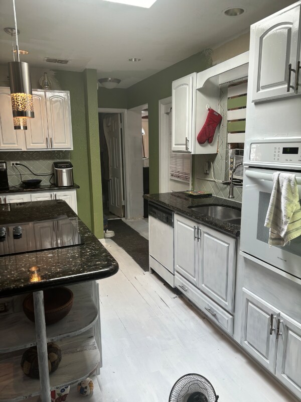 3721 NE 13th Ave, Pompano Beach, FL 33064