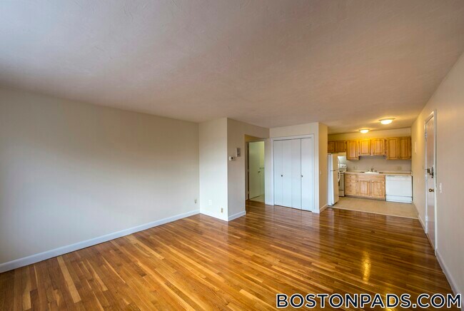 88 Gardner St unit 10, Allston, MA 02134 - photo 7