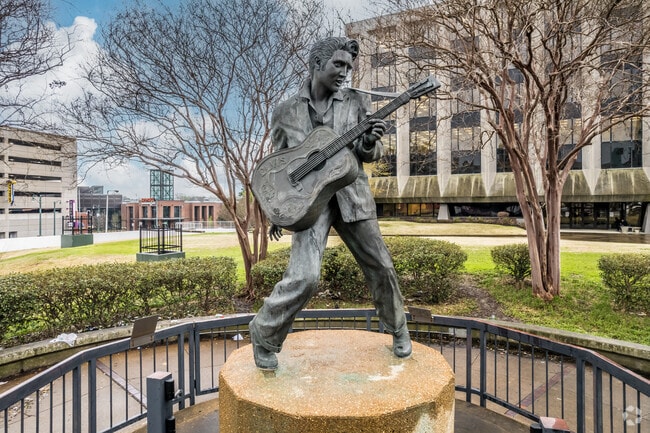The worlds first bronze Elvis Statue unveiled in 1980 is located on Beale Street just north of Whitehaven.